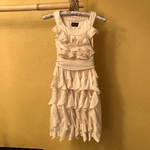Cream Satin dress, Size 4, Excellent Used Condition, Max and Cleo